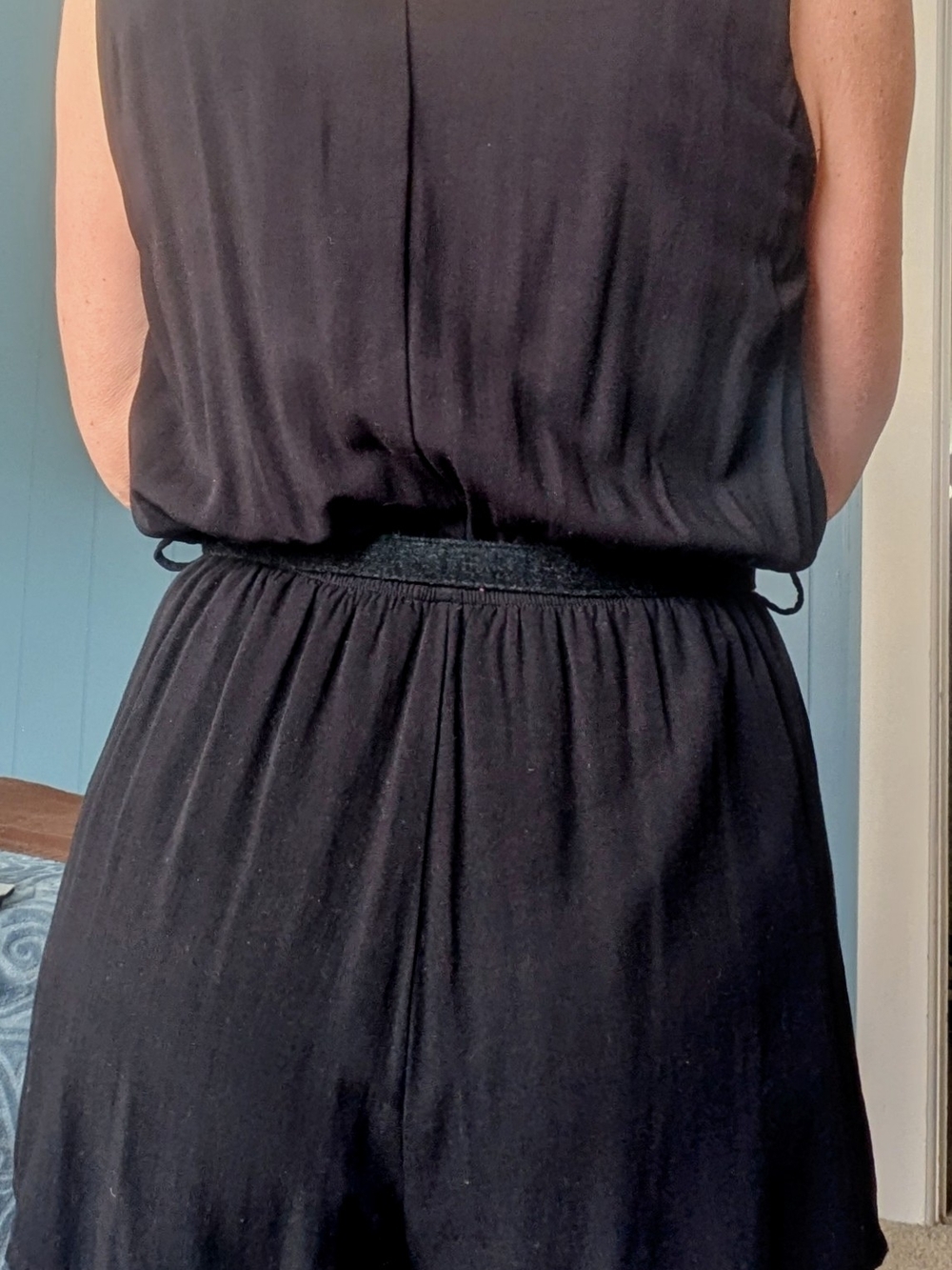 Staccato Black Sleeveless Elastic-Waist Jumpsuit, Small